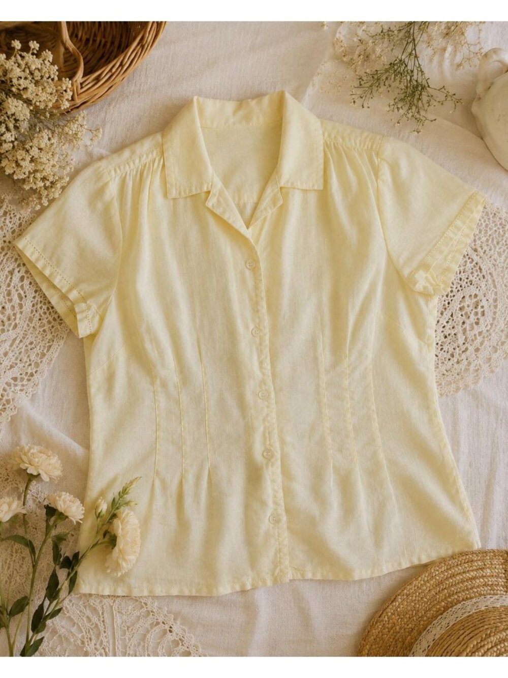 Vintage Liz Claiborne Linen Blouse Small | Butter Yellow Button Front Shirt